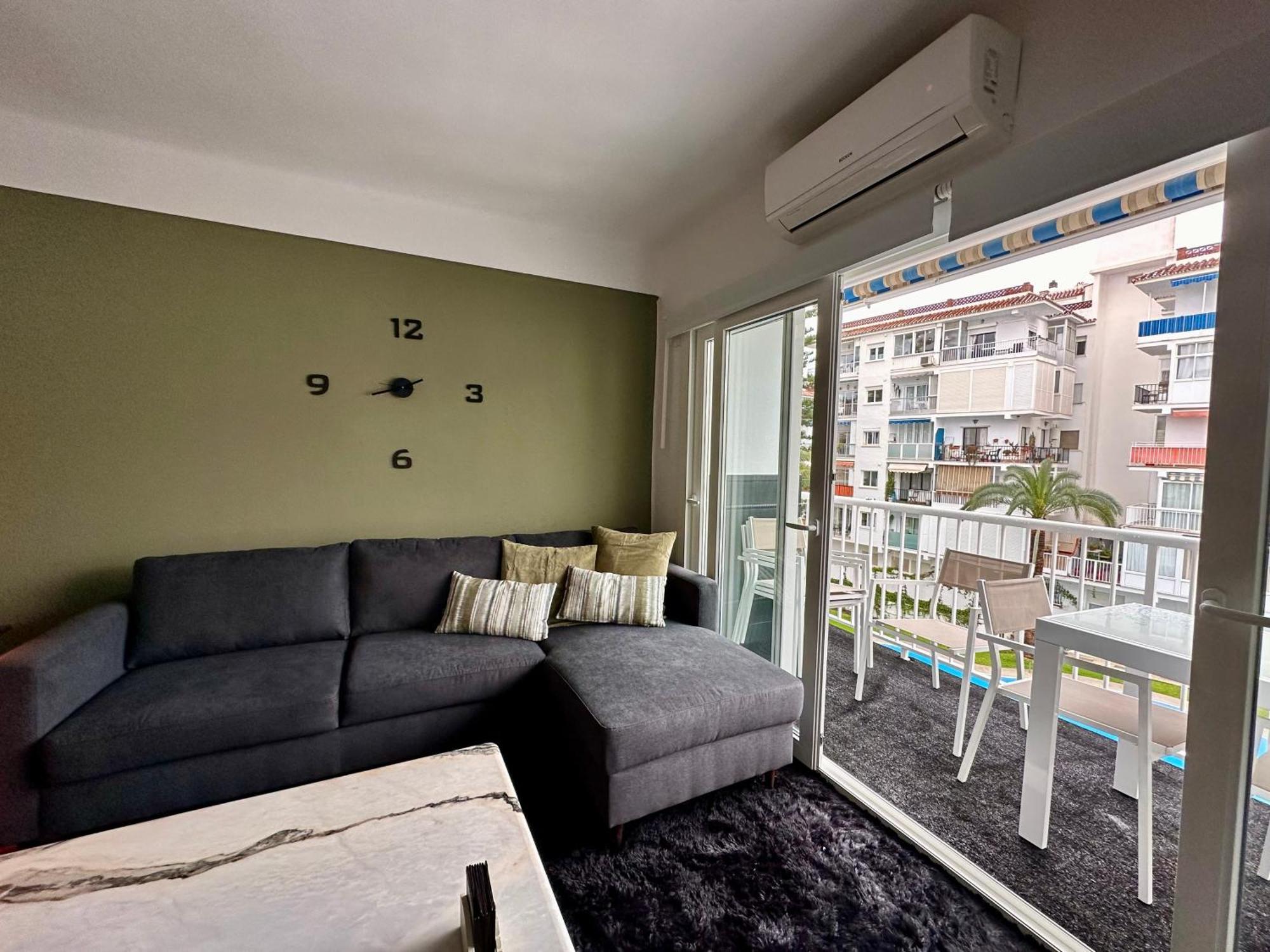 Apartmán Edf. 4 Caminos Nerja Exteriér fotografie