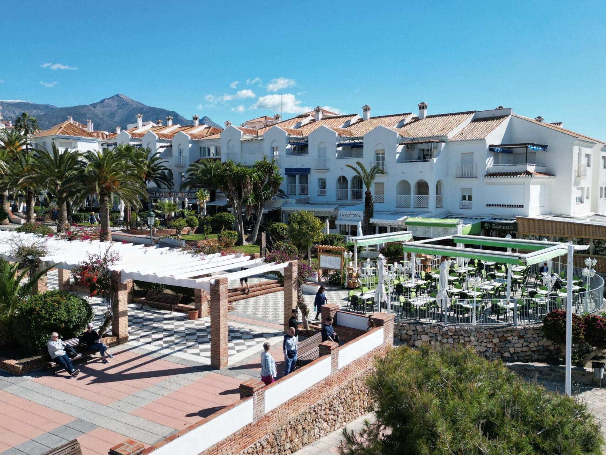Apartmán Edf. 4 Caminos Nerja Exteriér fotografie